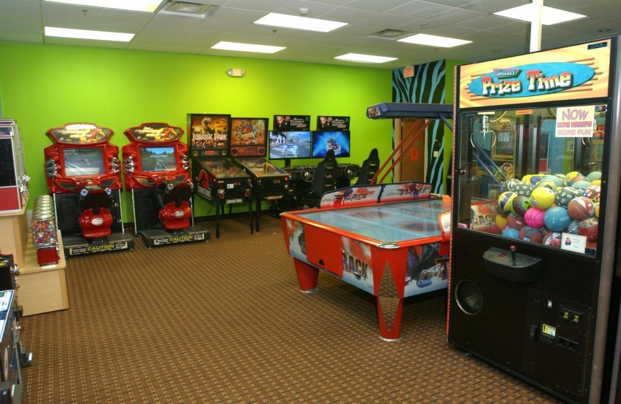 Holiday Inn Hotel & Suites Owatonna Екстериор снимка